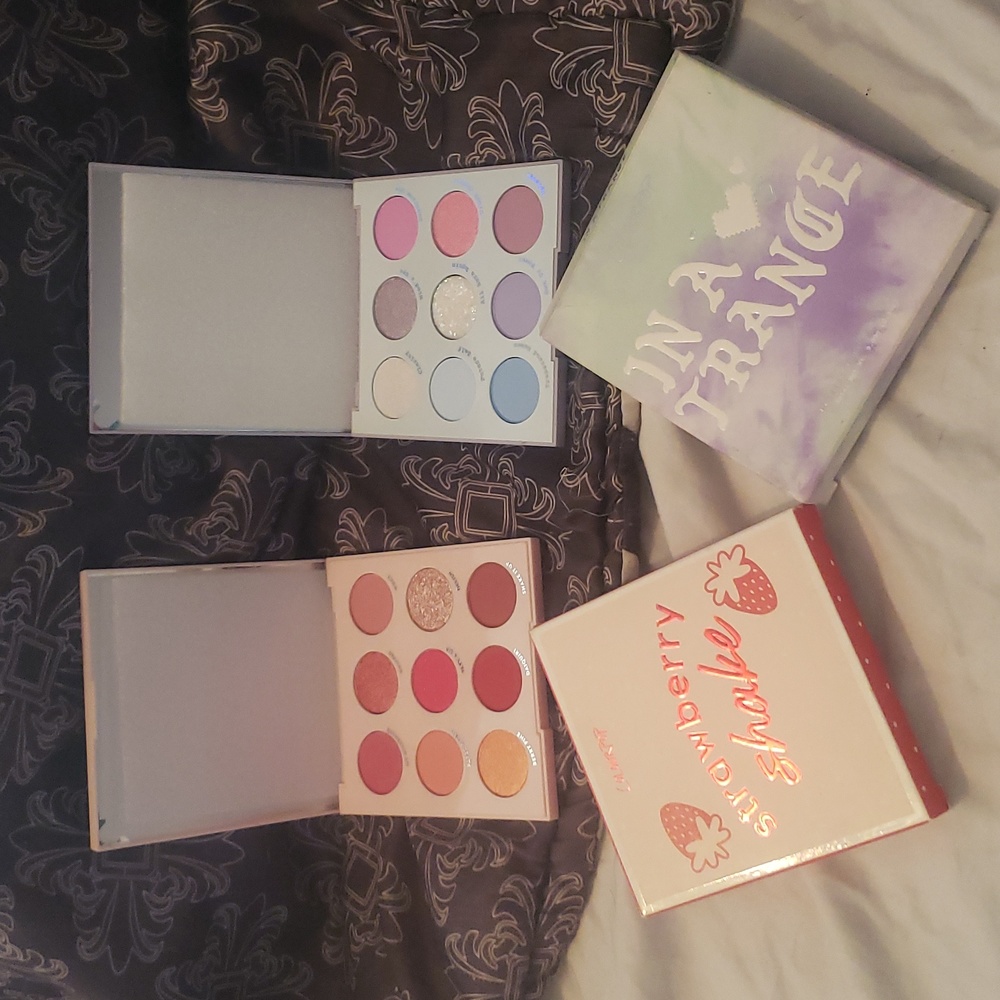 Colour PoP pallets